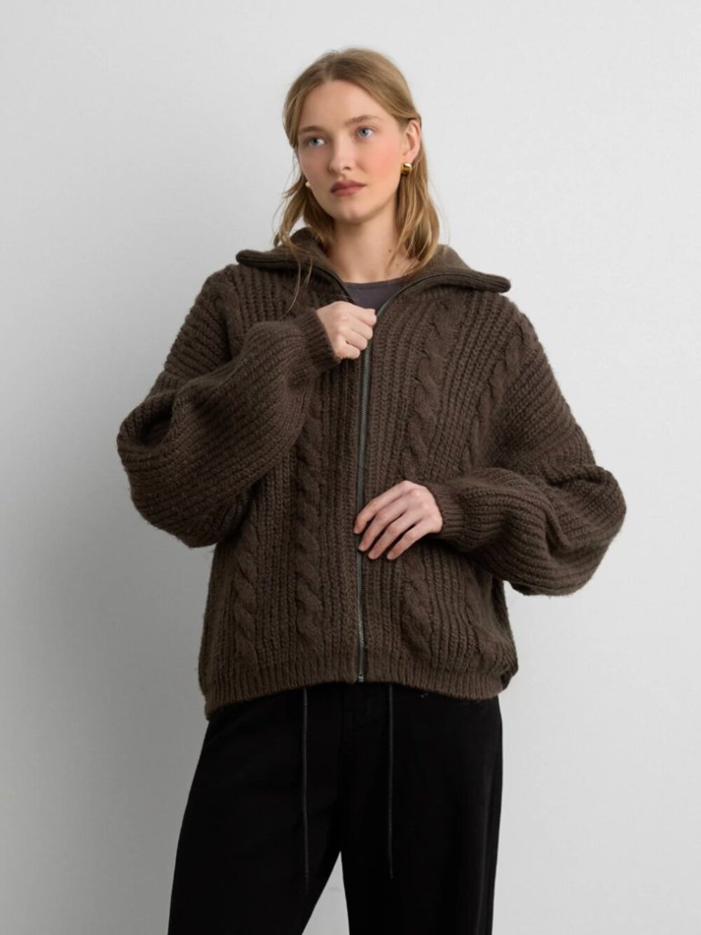 Oak + Fort — Calbe Knit Collared Cardigan — Brown — Medium